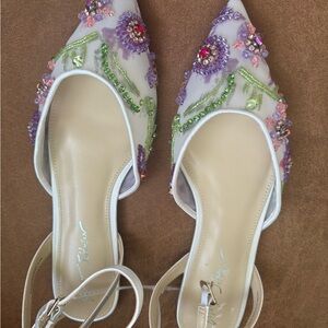 Betsey Johnson Floral Embellished Flats size 8.5. New